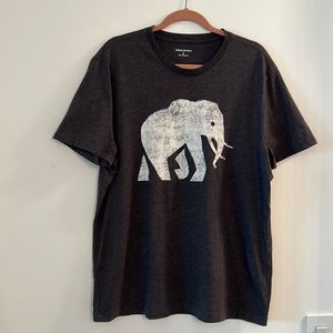 Banana Republic T-shirt